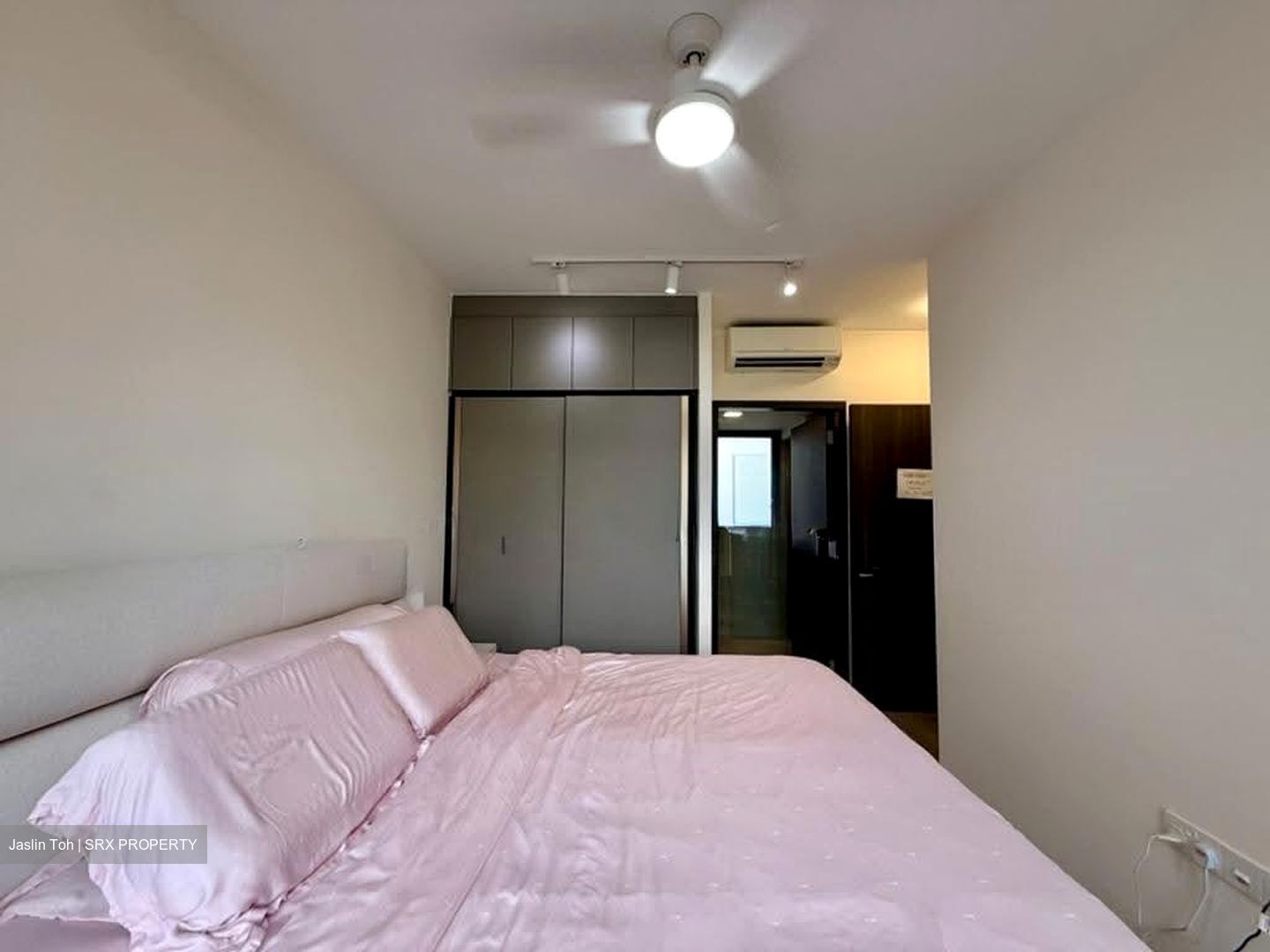 Riverfront Residences (D19), Apartment #637284231